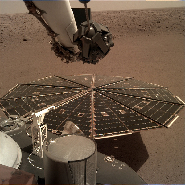 Как звучит Марс: космический аппарат InSight сделал первую в истории аудиозапись на Красной планете