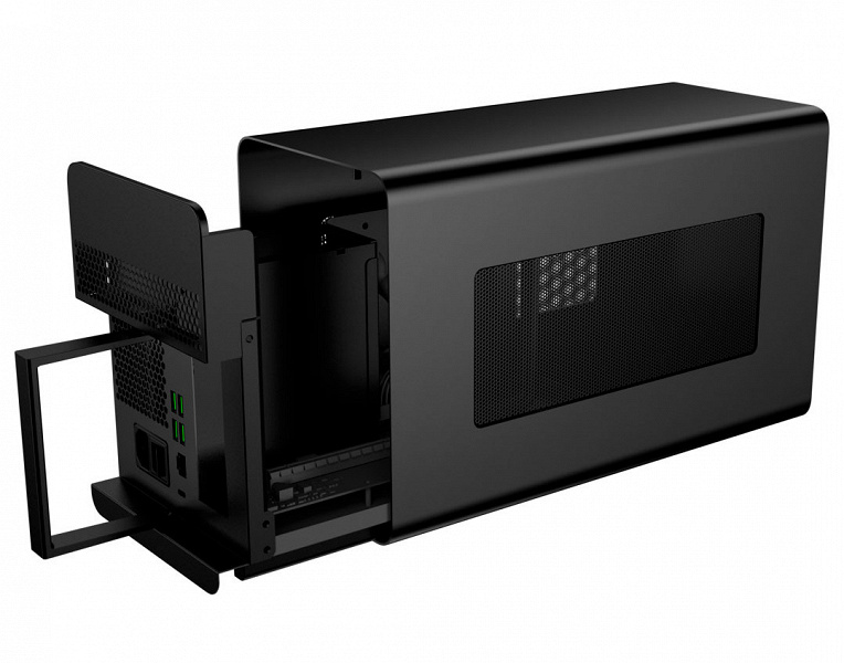 Шасси для внешней 3D-карты Razer Core X Chroma с блоком питания мощностью 700 Вт может заряжать ноутбуки
