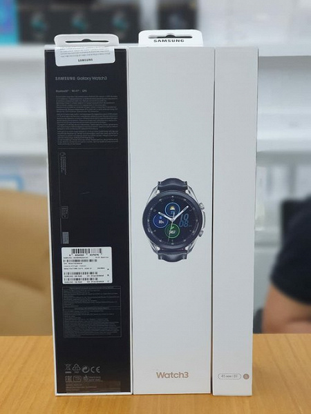 Умные часы Samsung Galaxy Watch 3 во всей красе: распаковка, демонстрация и сравнение с другими моделями