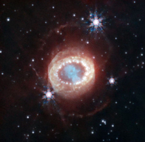 Раскрыт механизм формирования «жемчужной нити» вокруг Сверхновой 1987a
