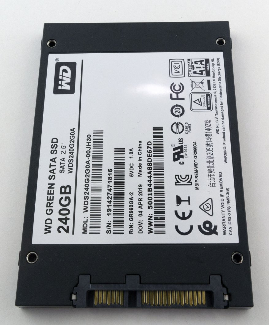 نظرة عامة على العديد من أقراص SSD بسعر 240 غيغابايت 7