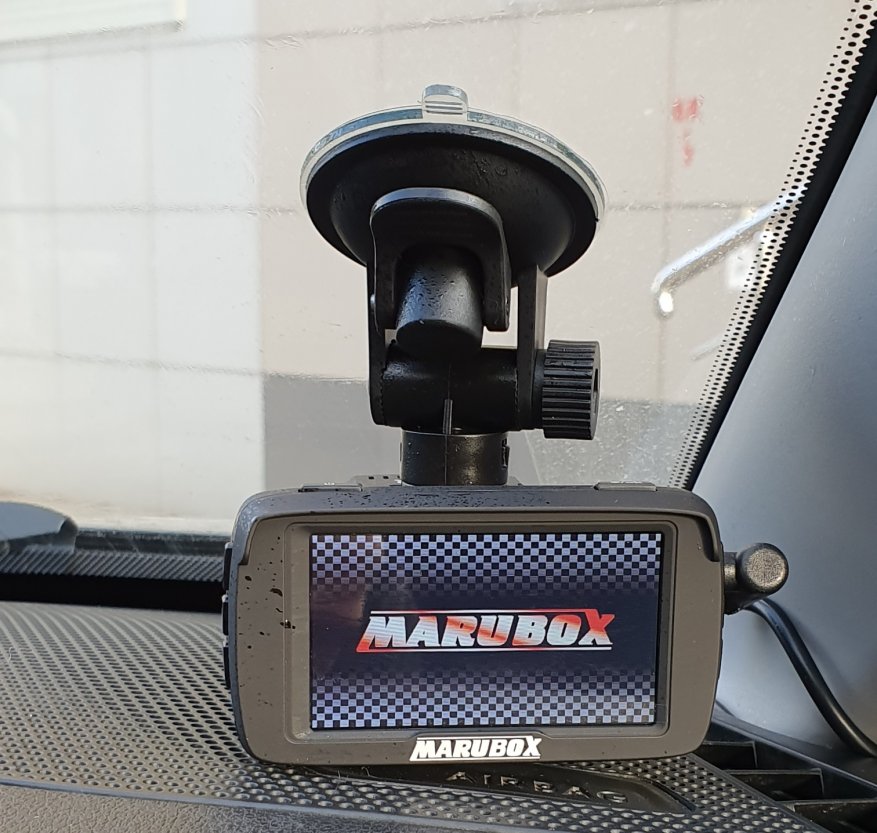 نظرة عامة على DVR combo Marubox M600R (GPS ، كاشف الرادار) 15