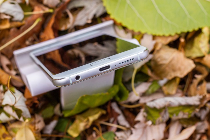 مراجعة الهاتف الذكي Asus ZenFone 4: الرائد في العام بسعر موظف الدولة 17