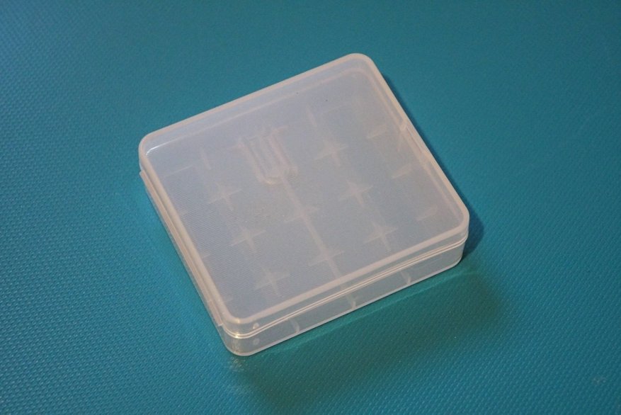 صندوق بلاستيكي لتخزين 18650 بطارية 1