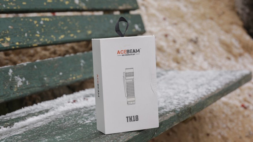 Acebeam TK18: مصباح يدوي EDC ساطع مع ثلاثة مصابيح LED ويعمل ببطارية 18650 5
