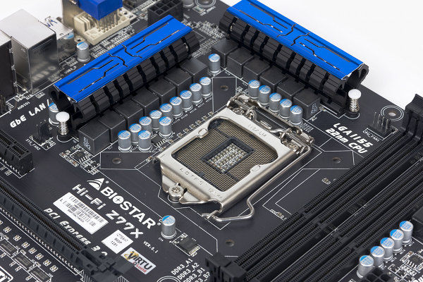 Процессорный сокет материнской платы Biostar Hi-Fi Z77X