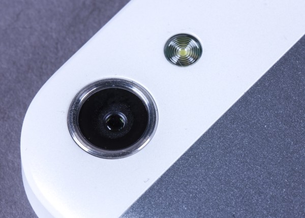 Дизайн планшета Huawei MediaPad X1