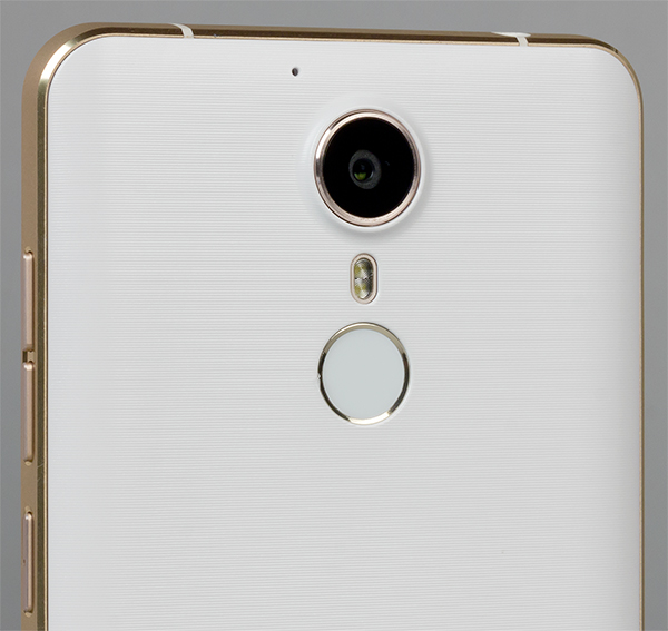 Смартфон Doogee F7 Pro