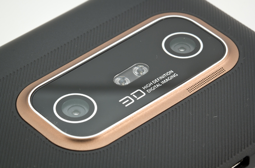 Обзор HTC Evo 3D. Двойная камера
