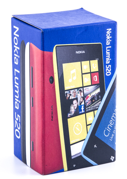 Упаковка Nokia Lumia 520