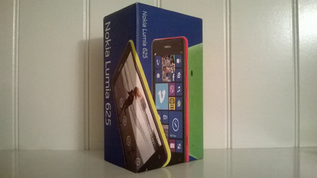 Обзор Nokia Lumia 625. Демонстрационный снимок