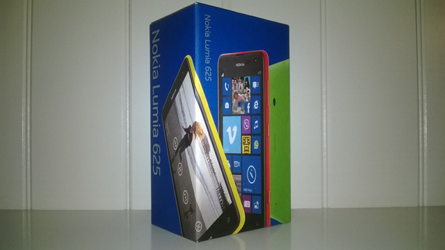 Обзор Nokia Lumia 625. Демонстрационный снимок