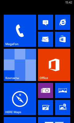 Обзор Nokia Lumia 625. Скриншоты. Основной экран