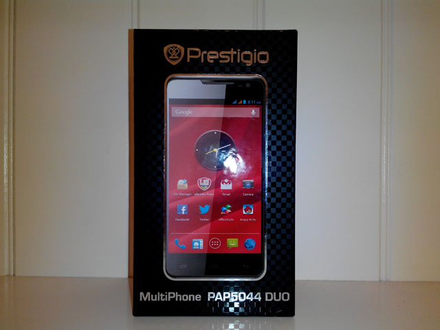 Обзор Prestigio MultiPhone PAP5044 Duo. Демонстрационный снимок