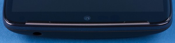 Дизайн смартфона Motorola Moto Maxx