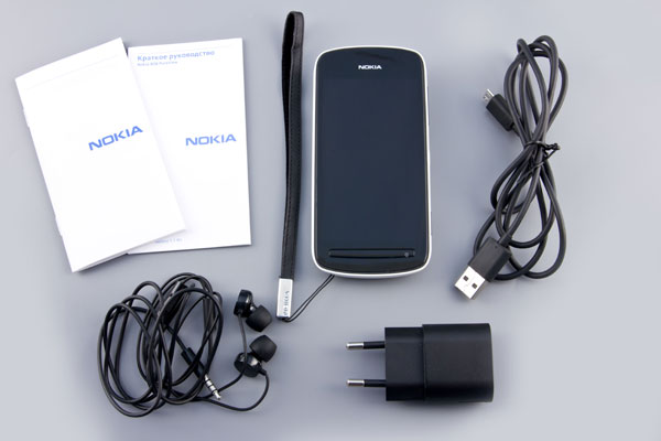 Комплектация смартфона Nokia 808 PureView