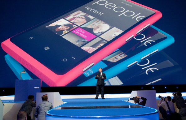 800 на Nokia World 2011