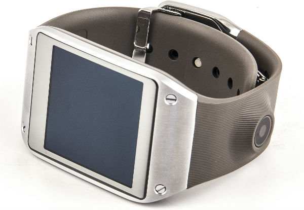 Передняя сторона умных часов Samsung Galaxy Gear