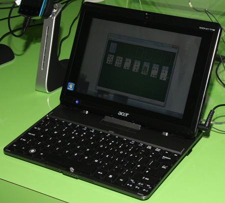 IFA 2011, Acer Iconia Tab W500