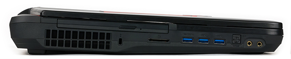 Игровой ноутбук MSI GT80 2QE Titan SLI