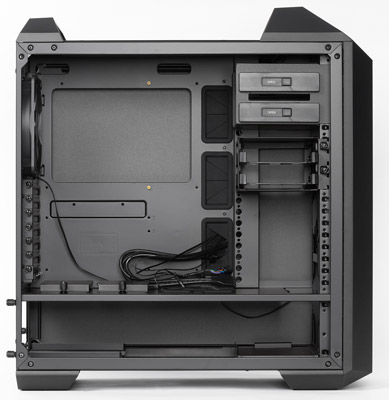 Вид на шасси слева