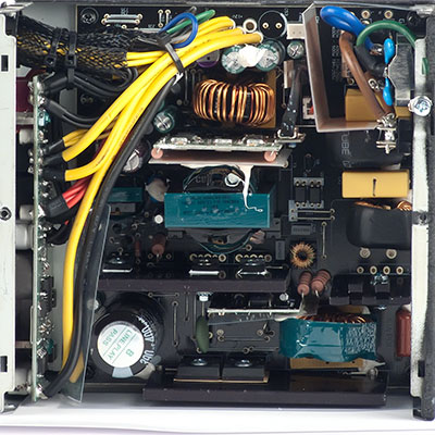 Вид платы блока питания Chieftec BPS-650C2