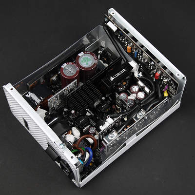 Вид платы блока питания Corsair RM1000i Special Edition