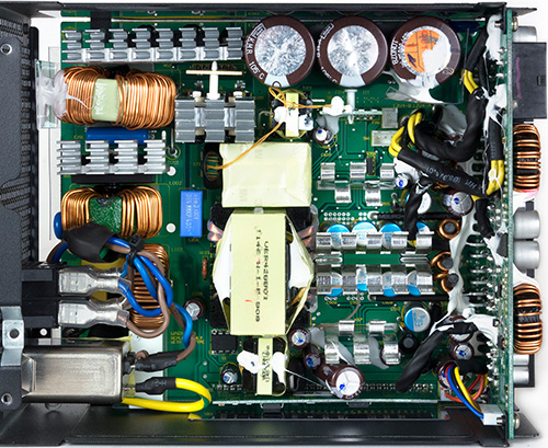 Вид платы блока питания Seasonic X-1250 (SS-1250XM)