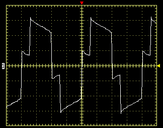 форма сигнала ИБП Krauler Gyper GPR-850 при работе на нагрузку 175 Вт (батарея почти разряжена)
