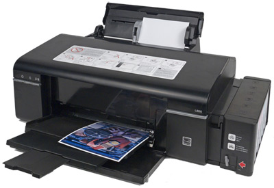Принтер Epson L800, внешний вид с лотками