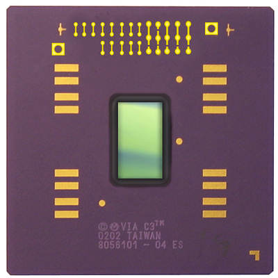 CeBIT 2002: мобильные процессоры C3 от VIA