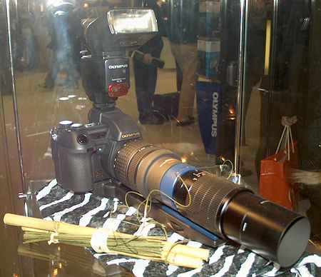 Наши на CeBIT 2003: цифровые камеры