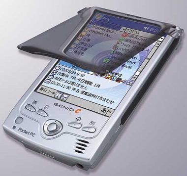 GENIO e550C: Pocket PC от Toshiba со встроенной цифровой камерой