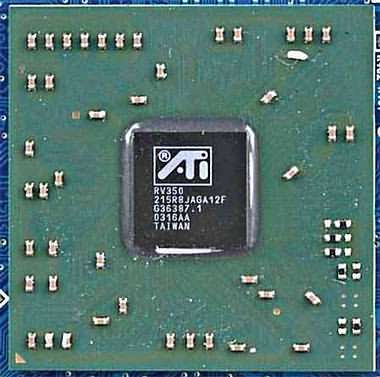 Фото дня: графическая карта Gigabyte GV-R96P128D на чипе Radeon 9600 Pro