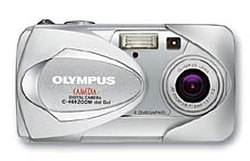 Три новых камеры Olympus на CeBIT 2004