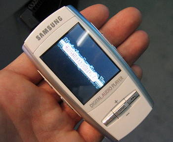 Samsung YP-T8: MP3-проигрыватель, но не совсем обычный