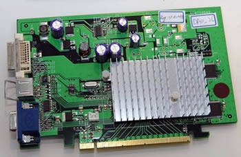 Volari 8300: PCI-Express видео начального уровня от XGI