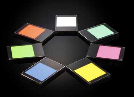 У Verbatim готовы серийные панели освещения типа OLED, меняющие цвет