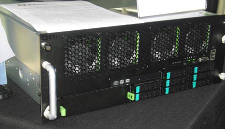 Четырехпроцессорный сервер ETegro Hyperion RS530 G3