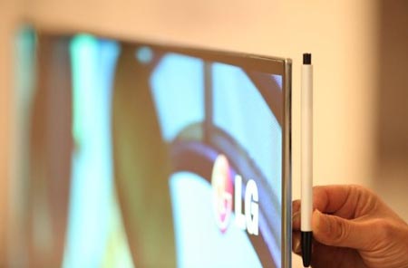 Специалисты LG Display создали самую большую в мире панель типа OLED — размером 55 дюймов по диагонали