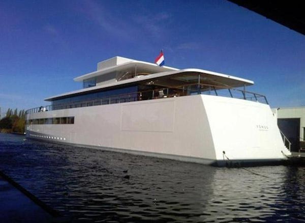 Яхта «Венера», построенная по заказу Стива Джобса, освобождена из-под ареста