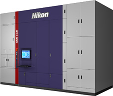 Иммерсионный сканер Nikon NSR-S621D способен обработать за час 200 пластин с точностью совмещения слоев не хуже 2 нм