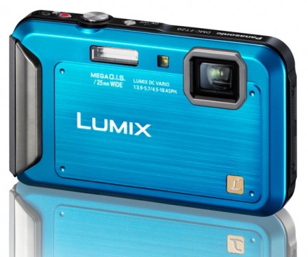 Компактная камера Panasonic LUMIX FT20
