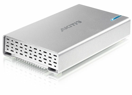 Корпус для внешнего накопителя Akitio Neutrino U3+ оснащен интерфейсами FireWire 800 и USB 3.0