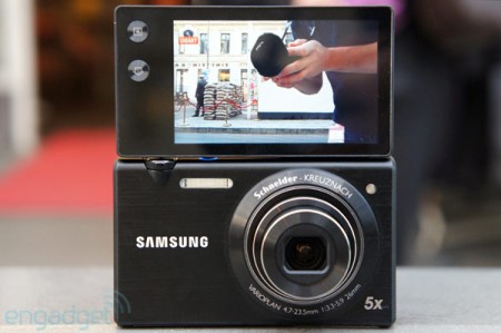 Компактная камера Samsung