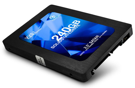 SSD Centon VVS1 Diamond Series объемом 240 ГБ