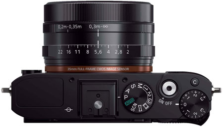 Представлена первая в мире цифровая полнокадровая компактная камера Sony Cyber-shot RX1 