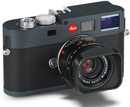 Представлена цифровая дальномерная камера Leica M-E 