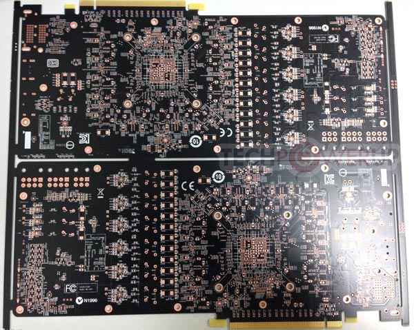 Подсистема питания 3D-карты MSI Radeon R9 290X Lightning включает три разъема для подачи дополнительного питания
