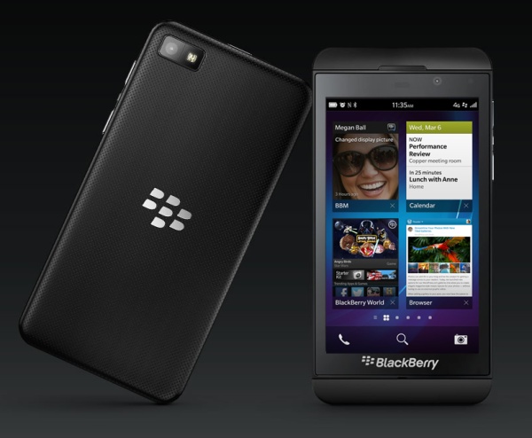 Смартфон BlackBerry Z10 можно приобрести за 199 долларов